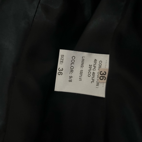 Coat - Picture 4 of 13